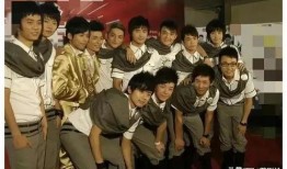 娱乐爆料吃瓜直播,直播吃瓜，带你领略明星幕后故事